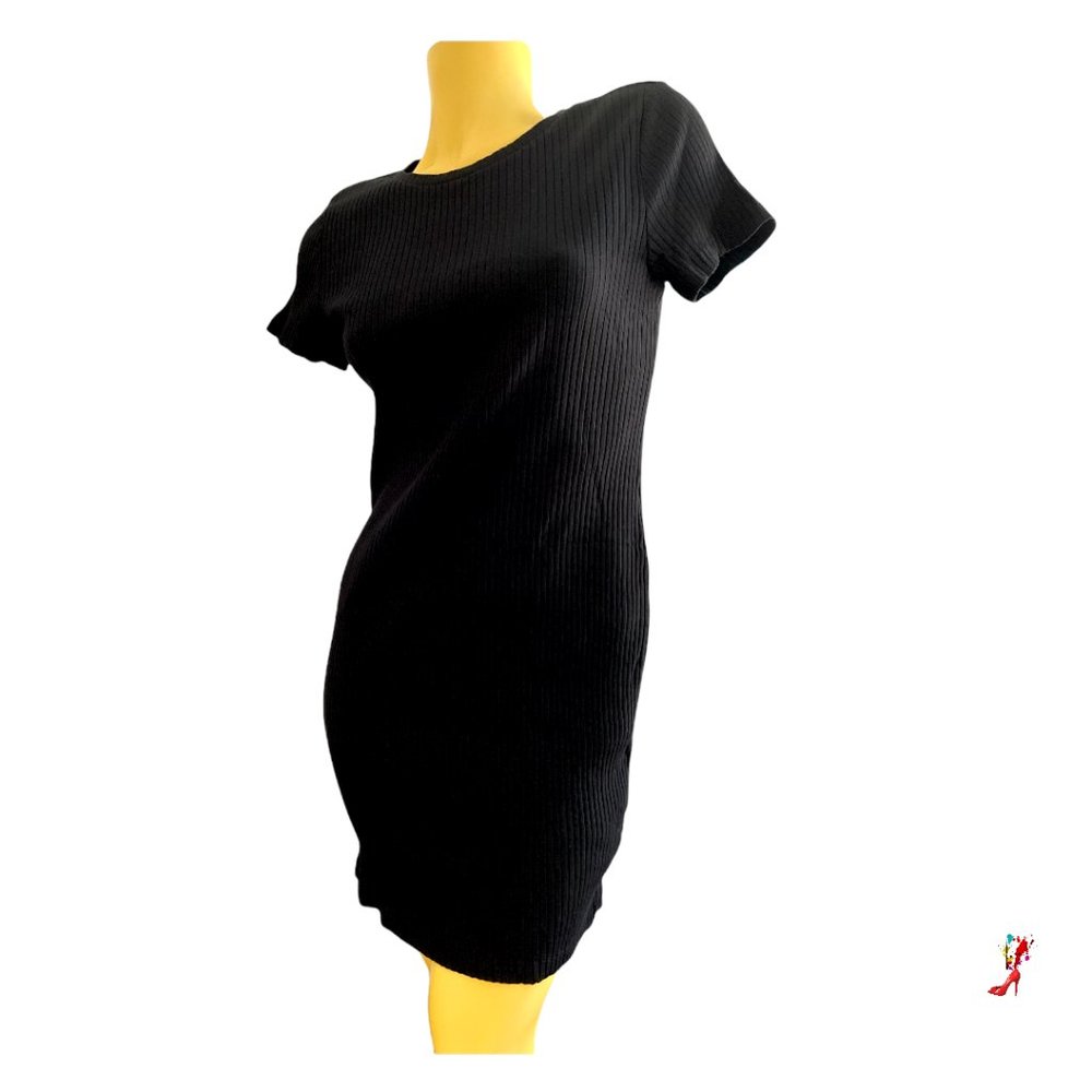 Black H&M DIVIDED Ribbed T-shirt dress - Large